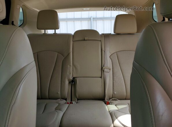 LRBFXBSA3HD128954 2017 BUICK ENVISION Silver უკანა სავარძლების ხედი