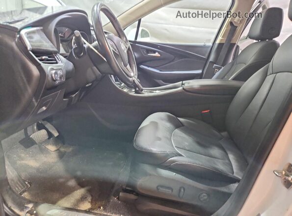 LRBFXBSA3HD235096 2017 BUICK ENVISION Белый Вид салона спереди