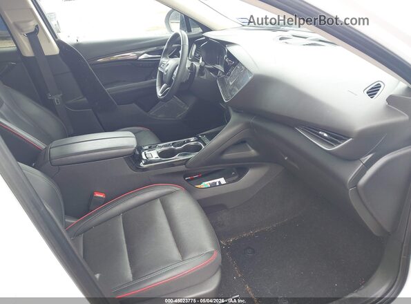 LRBFZNR43PD035880 2023 BUICK ENVISION Белый Вид салона спереди