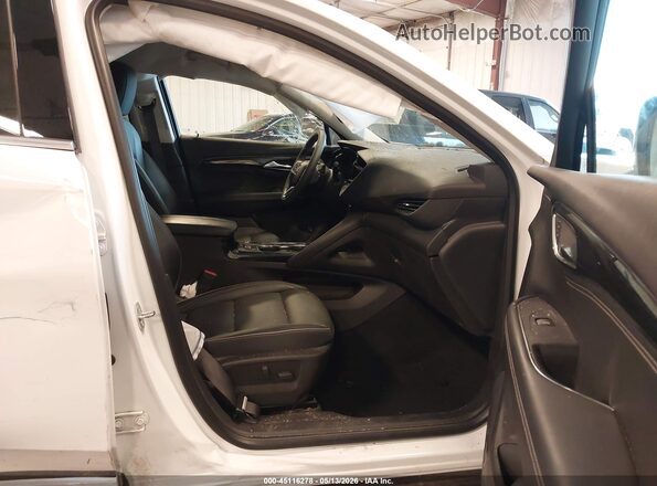 LRBFZNR46ND060589 2022 BUICK ENVISION White Front interior view