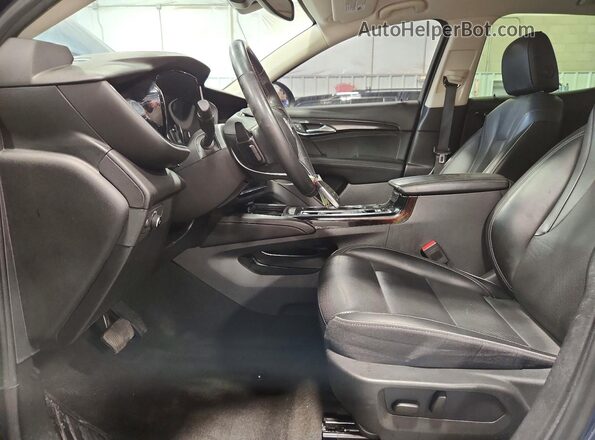 LRBFZNR48PD066221 2023 BUICK ENVISION Blue Вид салону спереду