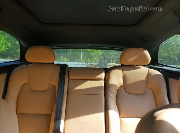 LYV102DK7KB205378 2019 VOLVO XC60 Черный Вид задних сидений