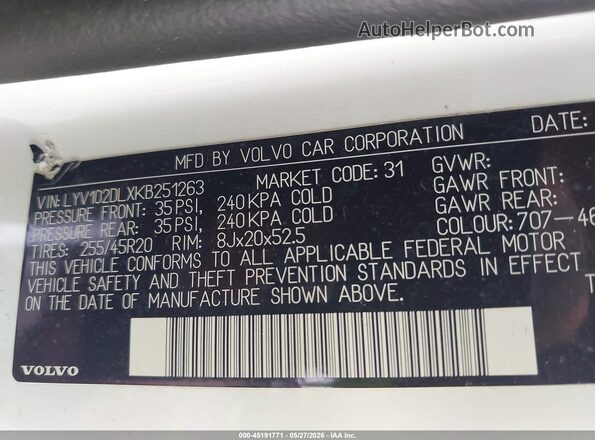 LYV102DLXKB251263 2019 VOLVO XC60 White Widok komory silnika