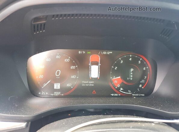 LYV102RK0JB077329 2018 VOLVO XC60 Silver 