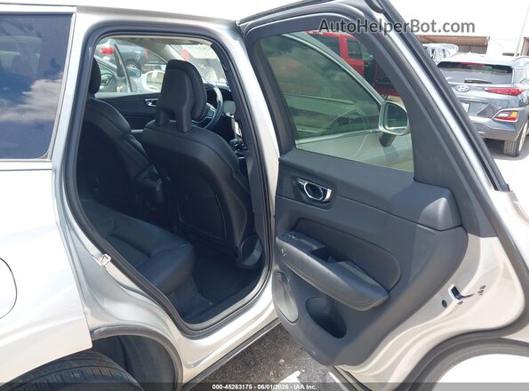 LYV102RK7JB082298 2018 VOLVO XC60 Silver VIN კოდის სტიკერის ხედი
