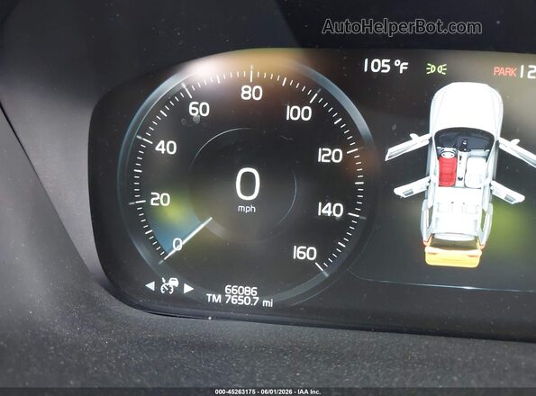 LYV102RK7JB082298 2018 VOLVO XC60 Silver 