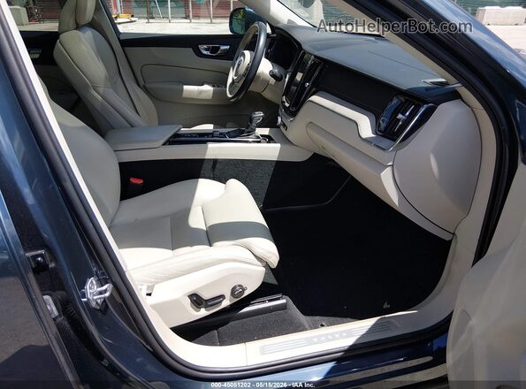 LYV102RL4KB321736 2019 VOLVO XC60 Gray Вид салону спереду