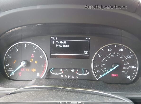 MAJ3P1TE5JC165506 2018 FORD ECOSPORT Red უკანა სავარძლების ხედი