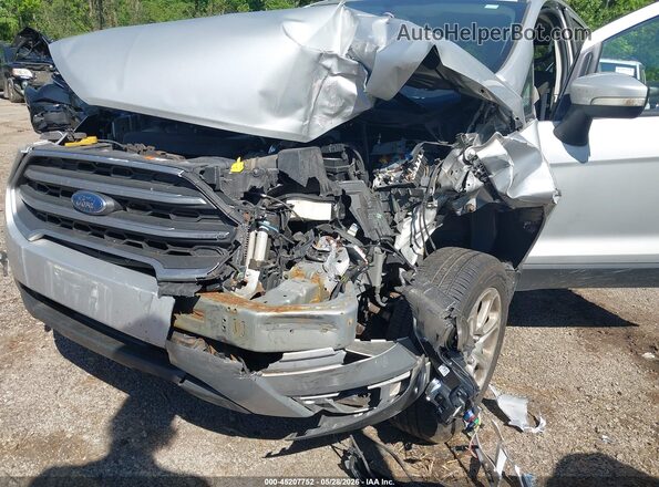 MAJ6P1UL4JC160582 2018 FORD ECOSPORT Silver Դիմացի տեսք