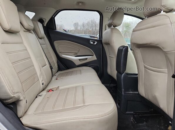 MAJ6P1WL5JC195094 2018 FORD ECOSPORT Silver Widok wnętrza z tyłu