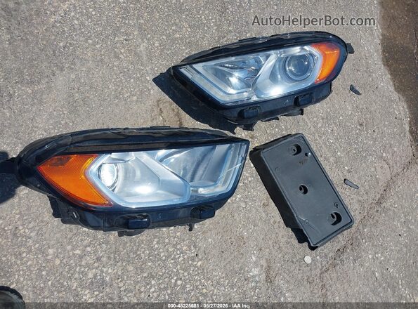 MAJ6S3GL2LC375905 2020 FORD ECOSPORT Red Instrument cluster view