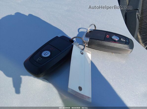 MAJ6S3GL5KC309105 2019 FORD ECOSPORT Серебряный Вид панели приборов
