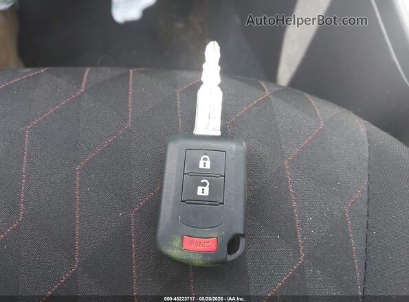 ML32AUHJ8RH037809 2024 MITSUBISHI MIRAGE Синий Вид панели приборов