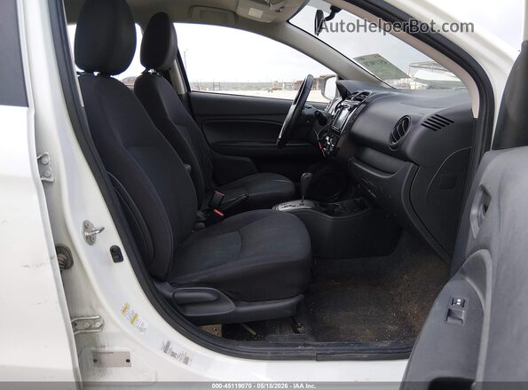 ML32F3FJ1JHF12089 2018 MITSUBISHI MIRAGE G4 Белый Вид салона спереди