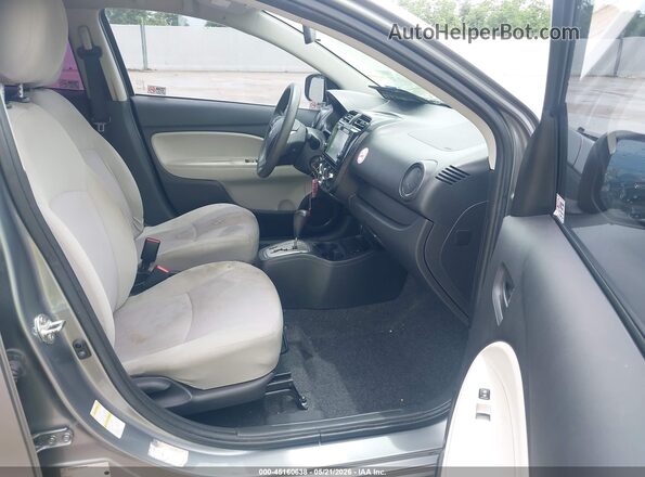 ML32F3FJ9JHF09151 2018 MITSUBISHI MIRAGE G4 Gray Front interior view