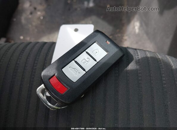 ML32F4FJ4HH002591 2017 MITSUBISHI MIRAGE G4 Белый Вид панели приборов
