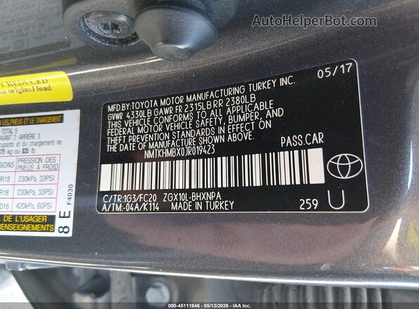 NMTKHMBX0JR019423 2018 TOYOTA LE Gray ძრავის განყოფილების ხედი