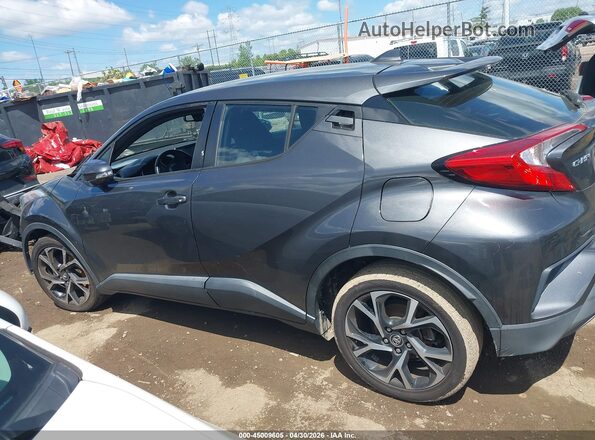 NMTKHMBX0JR059372 2018 TOYOTA LE Gray 