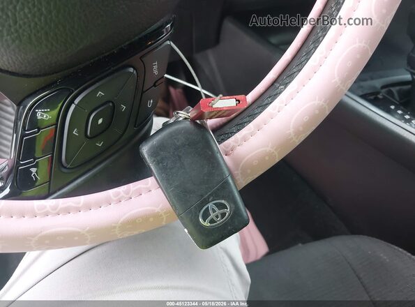 NMTKHMBX2JR021948 2018 TOYOTA C-HR Белый 
