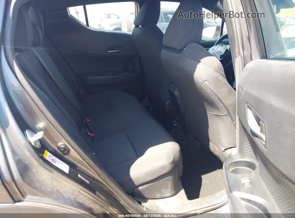 NMTKHMBX2JR053881 2018 TOYOTA LE Gray Vista de la etiqueta del VIN