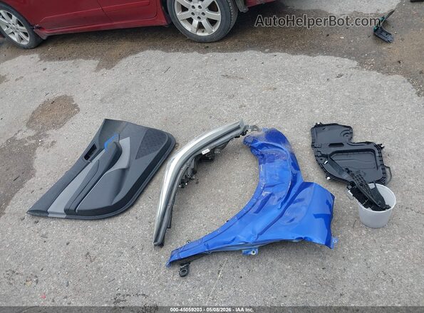NMTKHMBX3KR099561 2019 TOYOTA LE Blue Vista del cuadro de instrumentos