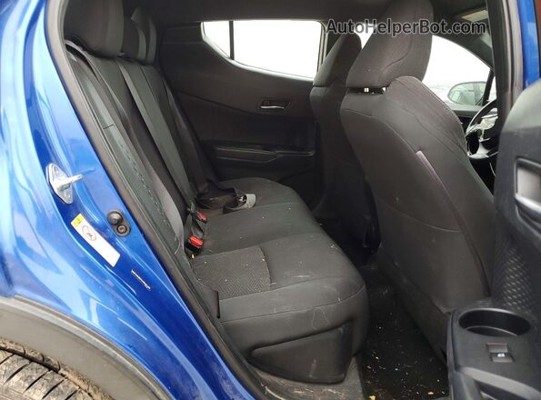 NMTKHMBX5JR047346 2018 TOYOTA C-HR Blue Vista interior trasera
