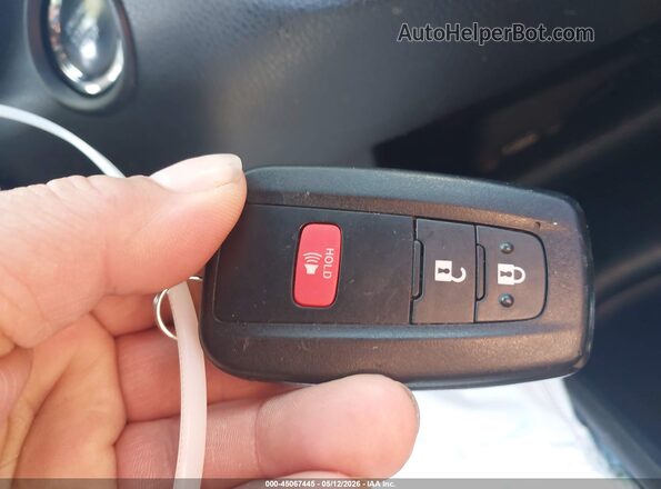 NMTKHMBX6JR020267 2018 TOYOTA LE Черный Вид панели приборов