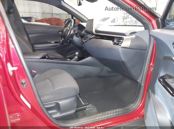 NMTKHMBX6KR098050 2019 TOYOTA C-HR Красный Вид салона спереди