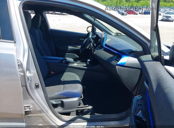 NMTKHMBX9LR109530 2020 TOYOTA C-HR Gray Front interior view