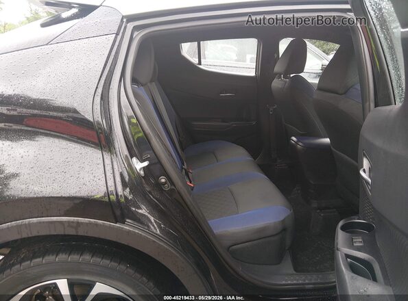 NMTKHMBXXLR117183 2020 TOYOTA C-HR Black Widok naklejki z numerem VIN