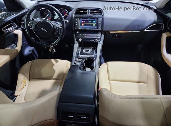 SADCJ2BV2HA098148 2017 JAGUAR F-PACE Белый Вид панели приборов