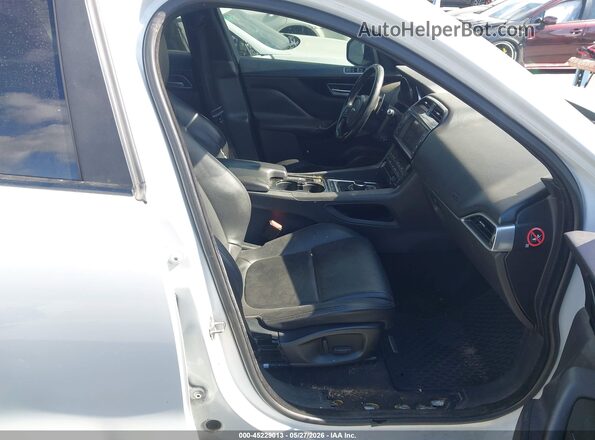 SADCJ2BVXHA893478 2017 JAGUAR F-PACE White Vista interior delantera