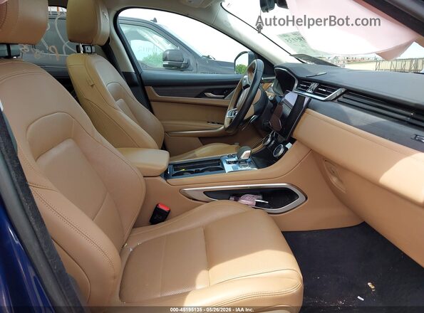 SADCJ2EX1NA702930 2022 JAGUAR F-PACE Синий Вид салона спереди