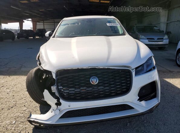 SADCJ2EXXPA705053 2023 JAGUAR F-PACE White Front view