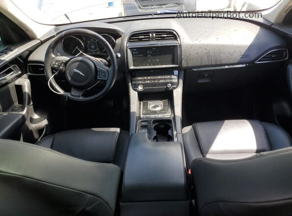SADCJ2FX1LA619039 2020 JAGUAR F-PACE Silver 