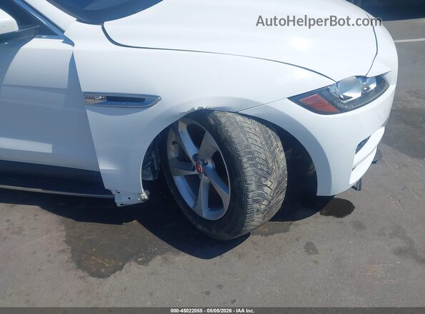 SADCJ2FX5KA359761 2019 JAGUAR F-PACE White 