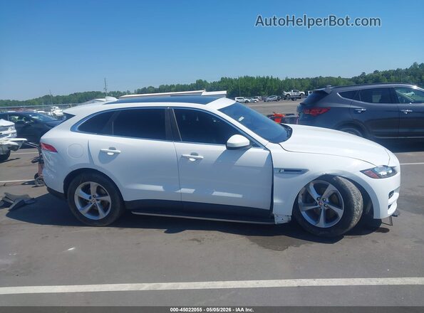 SADCJ2FX5KA359761 2019 JAGUAR F-PACE White 