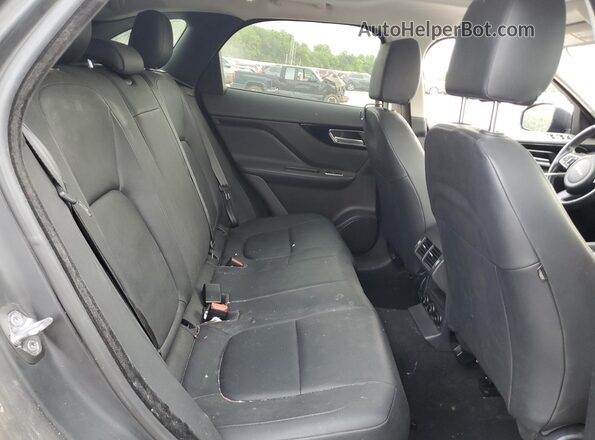 SADCJ2FX6JA277214 2018 JAGUAR F-PACE Gray Вид задньої частини салону