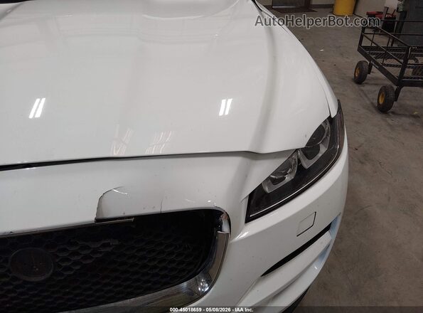 SADCJ2FX7KA397802 2019 JAGUAR F-PACE White 