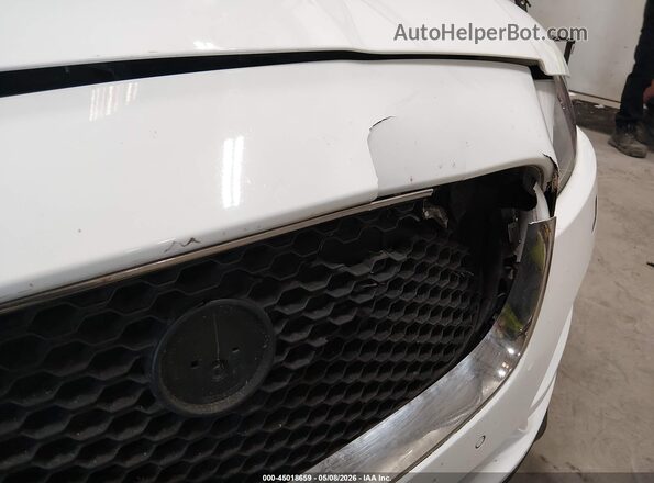 SADCJ2FX7KA397802 2019 JAGUAR F-PACE White 