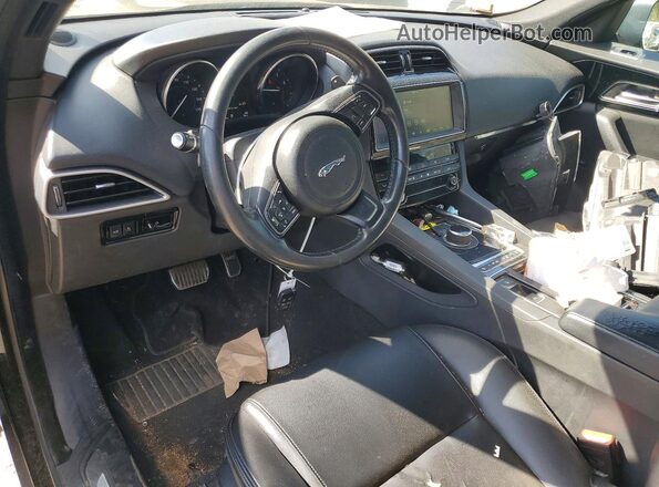 SADCJ2FXXKA601783 2019 JAGUAR F-PACE Black Առջևի վահանակի տեսք