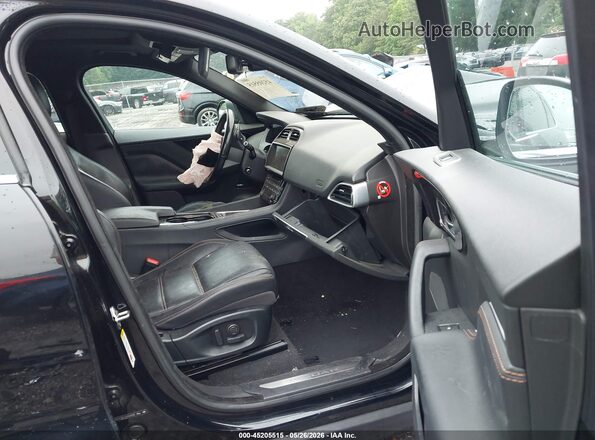 SADCK2BV1HA064988 2017 JAGUAR F-PACE Black Front interior view