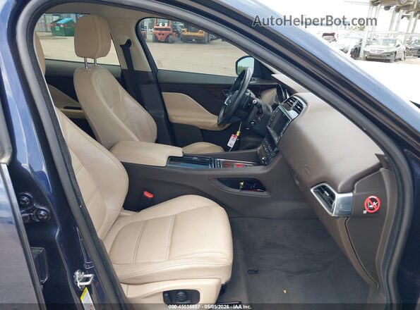 SADCK2EV5JA244752 2018 JAGUAR F-PACE Dark Blue Вид салону спереду