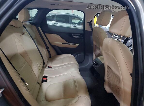 SADCK2FX4JA289035 2018 JAGUAR F-PACE Gray უკანა სალონის ხედი