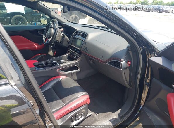 SADCM2BV3HA099526 2017 JAGUAR F-PACE Black Widok wnętrza z przodu