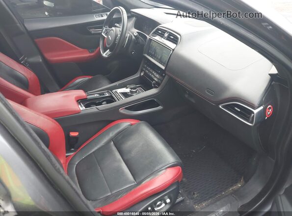SADCM2FVXKA358126 2019 JAGUAR F-PACE Gray წინა სალონის ხედი