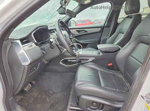 SADCT2EX1RA736334 2024 JAGUAR F-PACE White Вид салону спереду