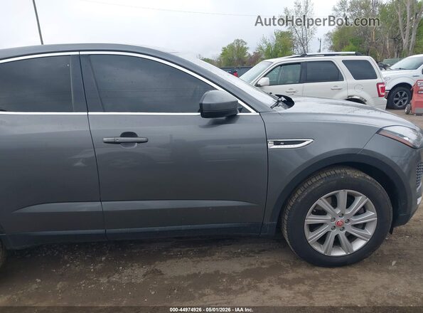 SADFJ2FX0J1Z24879 2018 JAGUAR E-PACE Gray Widok wnętrza z tyłu