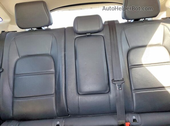 SADFK2FX9L1011117 2020 JAGUAR E-PACE Black Вид задніх сидінь