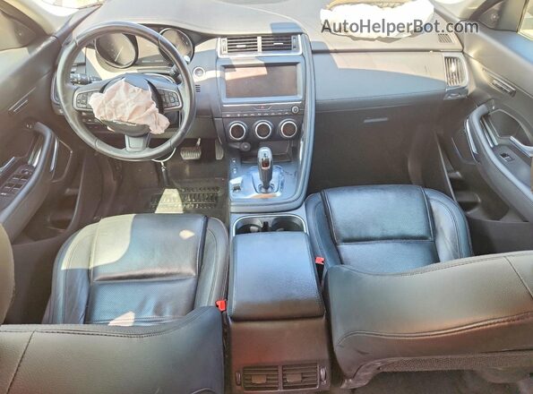 SADFP2FX0K1Z39334 2019 JAGUAR E-PACE Silver Vista del salpicadero